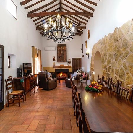 Casa Rural Finca Los Olivos El Picazo Екстериор снимка