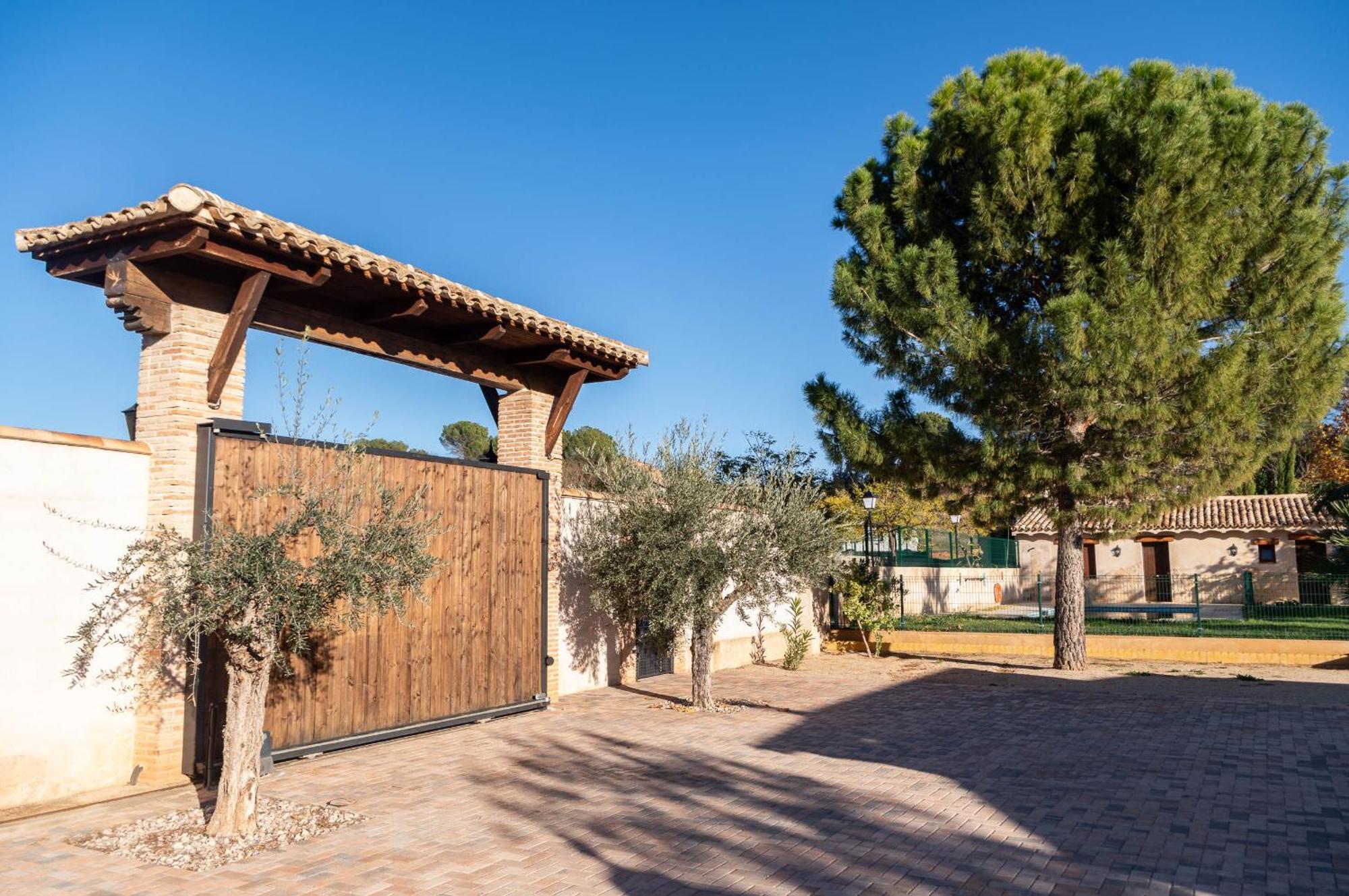 Casa Rural Finca Los Olivos El Picazo Екстериор снимка