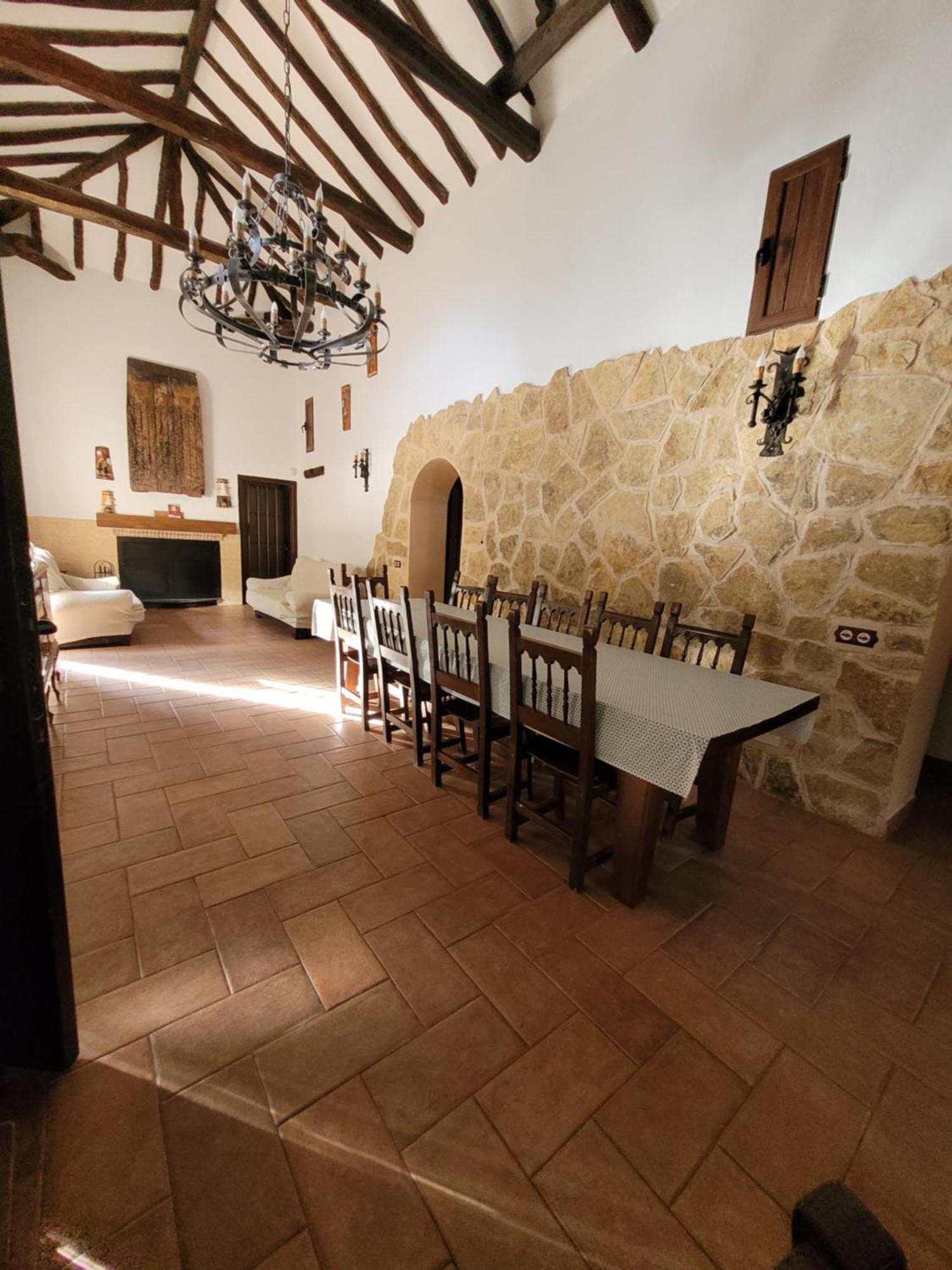 Casa Rural Finca Los Olivos El Picazo Екстериор снимка
