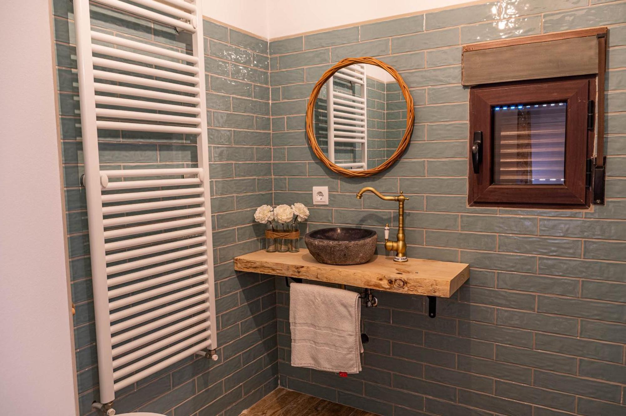 Casa Rural Finca Los Olivos El Picazo Екстериор снимка